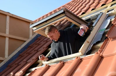 Pose de fenêtres de toit Velux à Saumane